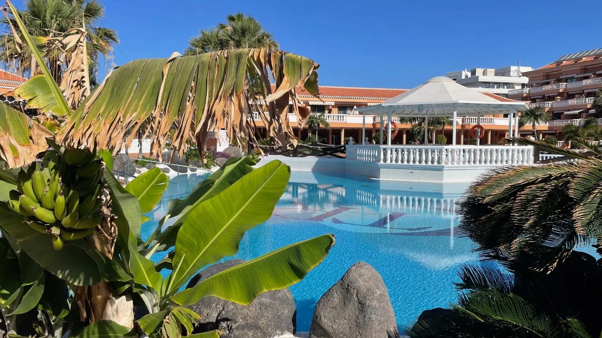 Apartment Stunning Sea View Tenerife Royal Gardens Resort! Playa de las Americas