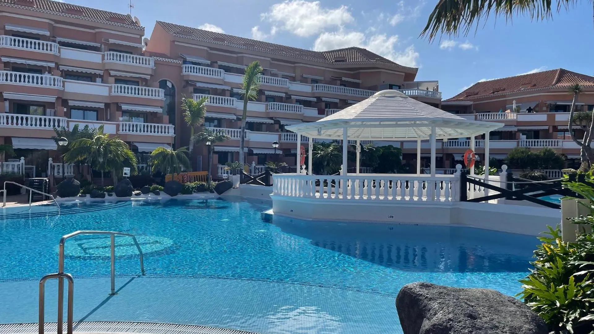 Stunning Sea View Tenerife Royal Gardens Resort! Playa de las Americas  0*, Playa de las Americas (Tenerife)